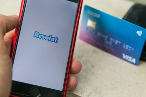 Pardavus iki 20 proc. darbuotojų akcijų „Revolut“ vertė išaugs iki 45 mlrd. JAV dolerių