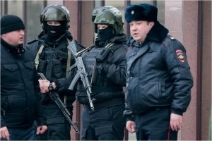 Rusijoje „Islamo valstybei“ priklausę kaliniai paėmė įkaitais du kalėjimo prižiūrėtojus