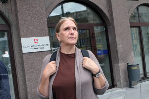 E. Švenčionienė prašo teismo panaikinti jai skirtą 700 eurų baudą už V. Lenino nuotrauką feisbuke