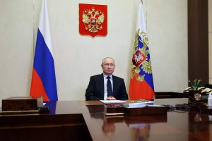 Kremlius B. Johnsono teiginį apie V. Putino grasinimą raketomis vadina melu