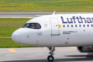 „Lufthansa“ skrydžius į Beirutą stabdo iki lapkričio 30 dienos