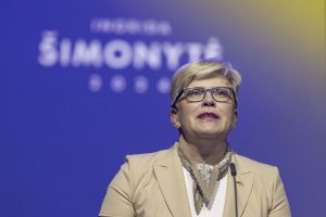 Premjerė skelbia apie specialų fondą gynybai iš didesnių mokesčių finansuoti 