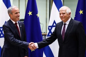 Po dešimtmetį trukusios pertraukos ES surengė derybas su Izraeliu