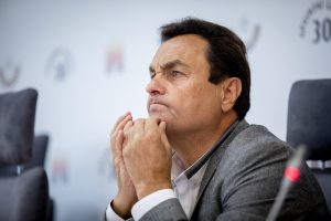 Dėl chuliganiško vairavimo nubaustas P. Gražulis apskundė nutartį