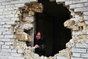 Į Kyjivą grįžę ukrainiečiai namus rado susprogdintus: buvo labai sunku