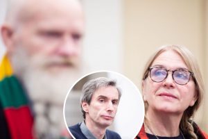 A. Paleckis už grotų, bet jo pasekėjai nerimsta: vyks į Maskvą skelbti, kad Lietuva – agresorė