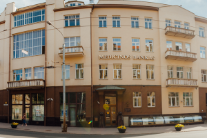 Medicinos bankas pardavė centrinę būstinę Vilniaus centre 
