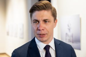 M. Sinkevičius kritikuoja institucijas dėl pusiaukelės namų steigimo: yra teisinių spragų