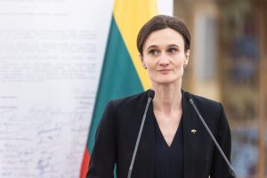 V. Čmilytė-Nielsen dar neatskleidžia, ar sieks Lietuvos prezidento posto