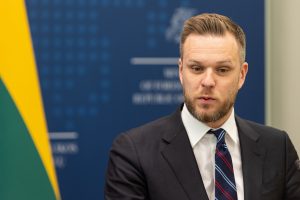 G. Landsbergis: negalime atmesti jokių paramos Ukrainai formų