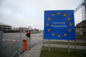 Nepaprastoji padėtis pratęsta iki gruodžio vidurio, rusams užsivers sienos
