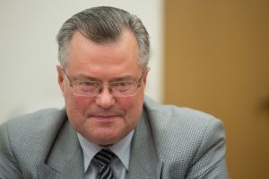 R. Šukys sveikina teismo sprendimą dėl duomenų paneigimo, Seimas ir VSD svarsto, ar skųsti