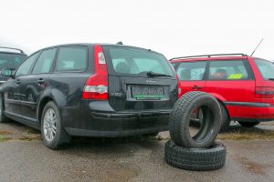 Jei rengiatės parduoti automobilį – palaukite pavasario