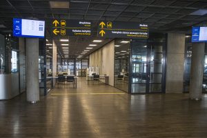 Vilniaus oro uoste sulaikytas iš Jungtinės Karalystės grįžęs vyras: buvo ieškomas nuo rugpjūčio
