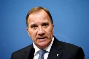 Švedijos premjeras S. Lofvenas oficialiai įteikė atsistatydinimo prašymą