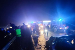 Po tragiškos avarijos – naujausios žinios apie vyrą ir vaiką pražudžiusį vairuotoją