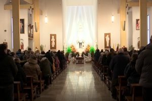 Už bažnyčios šildymą ir elektrą – tūkstantinės sąskaitos: tikisi, kad sumokėti padės ir tikintieji