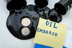 ES deda pastangas, kad Rusijos nafta būtų uždrausta