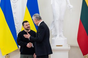 Prezidentas – prieš vengrų siūlymą dėl paramos Ukrainai