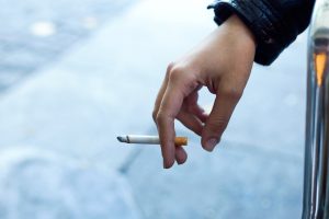 Bauginanti statistika: beveik pusė pernai žuvusiųjų ugnyje – neatsargūs rūkaliai