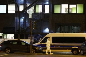 Policija: per šaudymą Hamburgo Jehovos liudytojų centre žuvo 8 žmonės