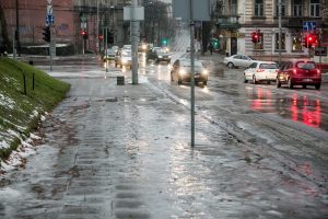 Lietuvos keliuose yra slidžių ruožų