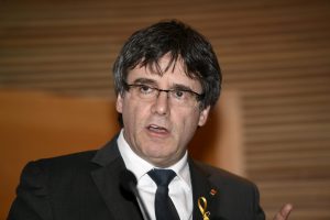 C. Puigdemont'as pasveikino Ispanijos įstatymą dėl amnestijos katalonų separatistams