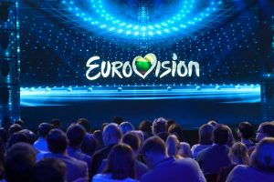 Paaiškėjo, kas tapo nacionalinės „Eurovizijos“ atrankos vedėjais