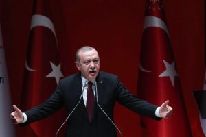 R. T. Erdoganas prieš K. Kilicdaroglu – dvi Turkijos ateities vizijos