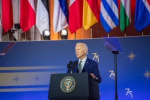 Įvertino JAV prezidento kalbą NATO viršūnių susitikime: J. Bidenas atrodė labai gerai