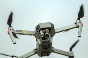 Klaipėdiečiams ramybės vis neduoda dronai: vieši įspėjimai negelbėja