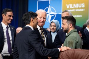 G-7 Vilniuje įsipareigojo teikti ilgalaikę karinę paramą Ukrainai