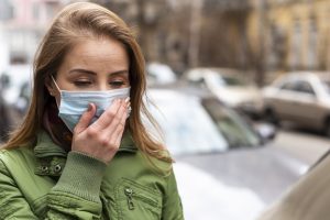 Į naują sprendimą reaguoja atsakingai: medicininių kaukių parduodama kelis kartus daugiau