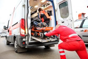 Savaitgalį šalies keliuose užfiksuoti 187 eismo įvykiai: žuvo du žmonės, 32 sužeisti