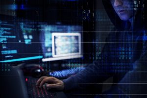 Kibernetinių nusikaltėlių atakos: kokių veiksmų imtis, kad apsaugotumėte savo asmens duomenis?