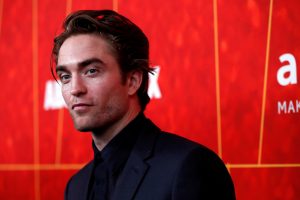 R. Pattinsonui užsikrėtus koronavirusu sustabdytas „Betmeno“ filmavimas 