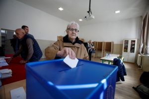 Po kelis mėnesius trukusios aklavietės Juodkalnija balsuoja prezidento rinkimuose