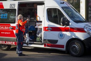 Avarija Kaune: nukentėjo dar vienas elektrinio paspirtuko vairuotojas