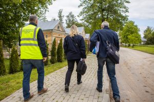 Intrigomis ir ambicijomis apraizgyta šuns istorija: Boso likimas vis dar sprendžiamas