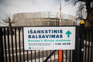 Antradienį prasideda išankstiniai rinkimai: balsavimas Kaune – stadione ir savivaldybių pastatuose