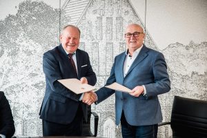 Kauno miesto ir rajono savivaldybės išvien gerins susisiekimą, užtikrins vietas vaikų darželiuose