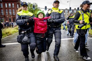 G. Thunberg sulaikyta Nyderlanduose per protestą prieš klimato kaitą