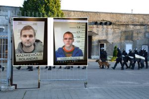 Policijos vadovas: iš Pravieniškių pabėgusių nuteistųjų vis dar ieškoma