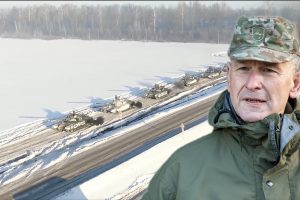 Kariuomenės vadas: Rusija vis dar pasirengusi pulti Ukrainą bet kuriuo metu