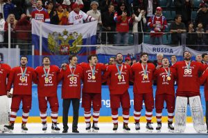 Olimpiadoje per medalių įteikimo ceremoniją rusai giedojo Rusijos himną