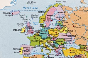 Lietuvos gyventojui kaip ir amerikiečiui Europa – tamsus miškas
