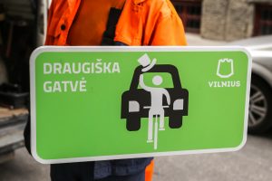 Islandijos gatvėje – dar daugiau erdvės pėstiesiems ir dviračiams