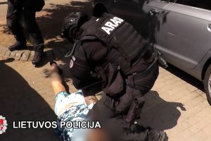 Policija sulaikė asmenis, įtariamus narkotikų platinimu Klaipėdoje ir Palangoje