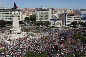 Tūkstančiai portugalų pasitiko „Euro 2016“ čempionus