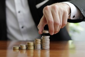 Lietuvos bankų asociacija: bankų solidarumo mokestis – nepriimtinas, prašoma EK išvados